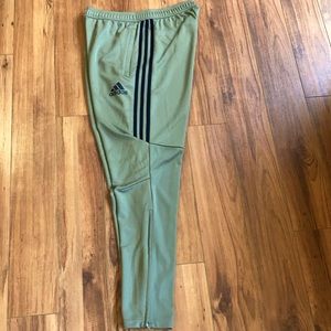 Adidas Men’s Medium Sweatpants